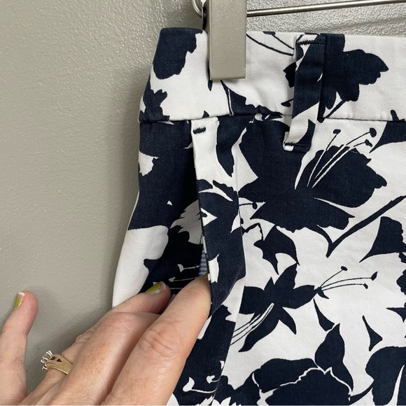 NWT Tommy Hilfiger The Hampton Slim Chino navy white tropical Resortwear - Picture 2 of 13